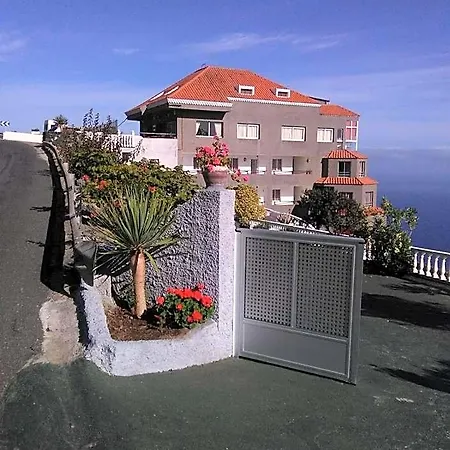 Casa Mara Tenerife Bed & Breakfast 3*